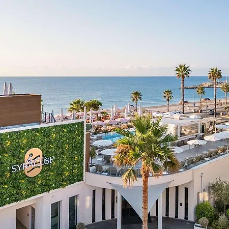 Ξενοδοχείο Mercure Loubet 4*